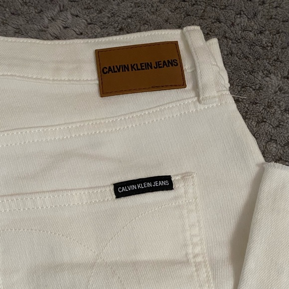 Calvin Klein High Rise Cripped Kick Boot - Picture 8 of 10